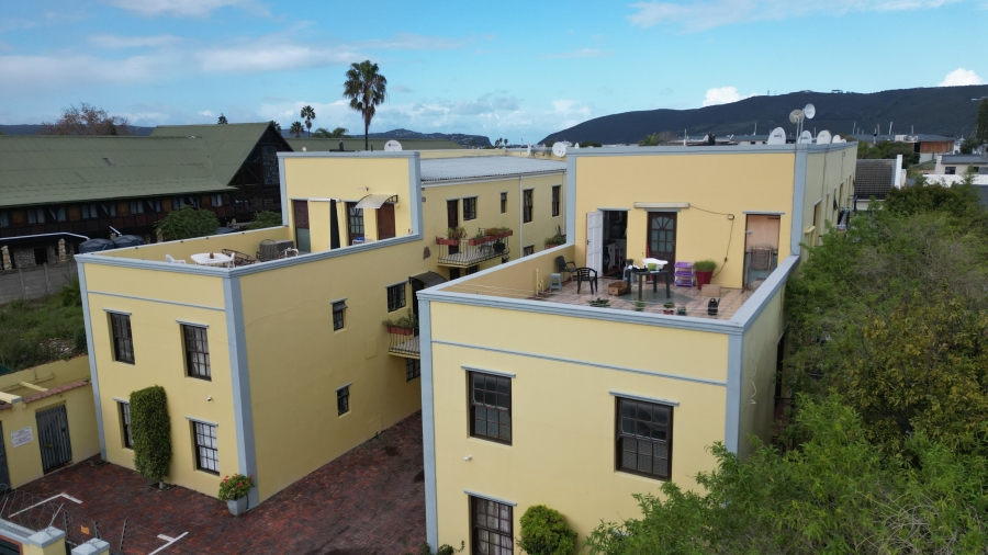 2 Bedroom Property for Sale in Knysna Central Western Cape